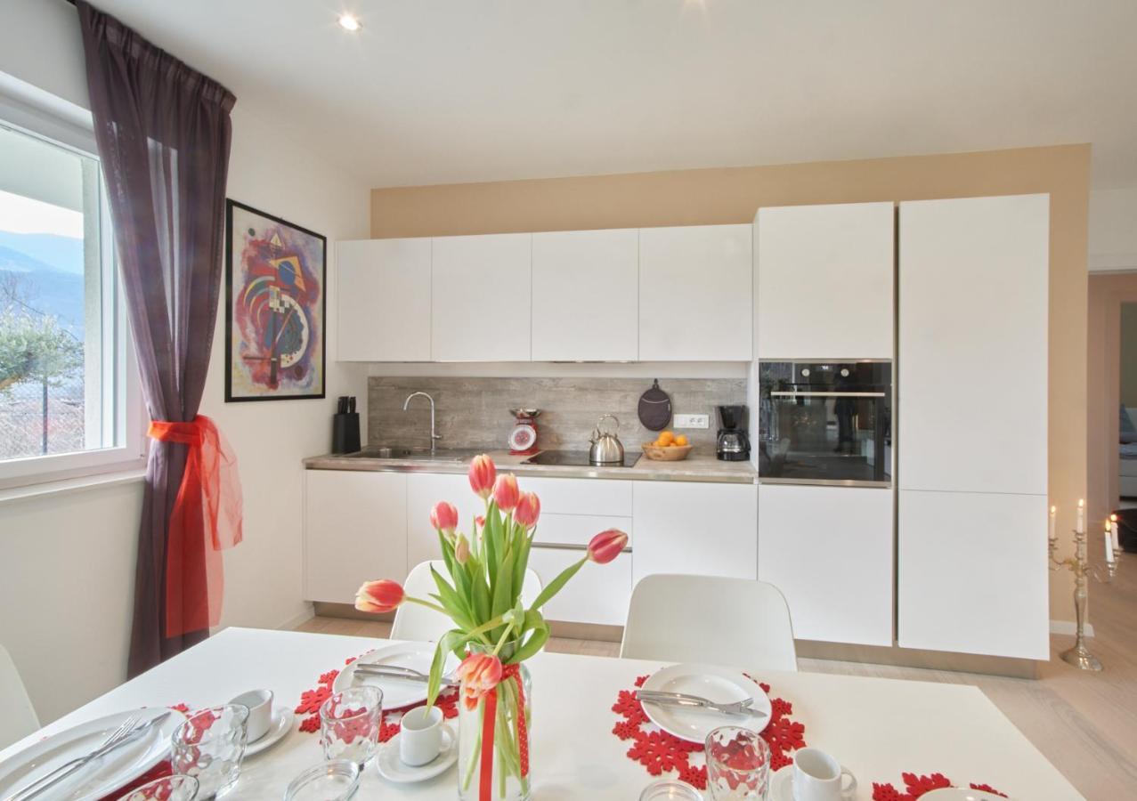 Penthouse & Garden - Luxury Apartment Burgstall Exterior foto
